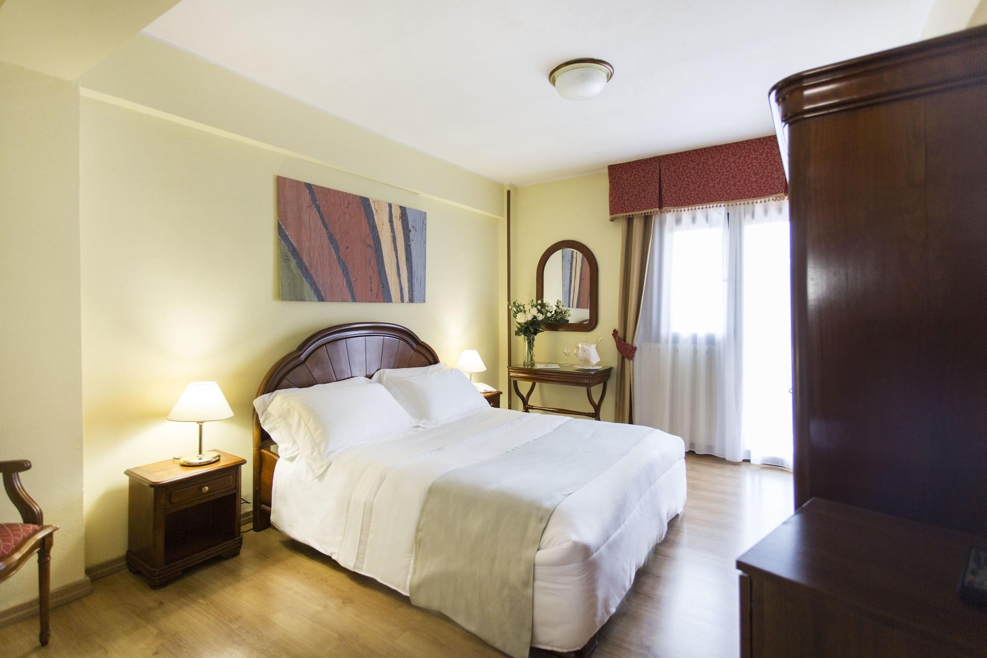 Grand Hotel Del Parco Пескассеролі Екстер'єр фото