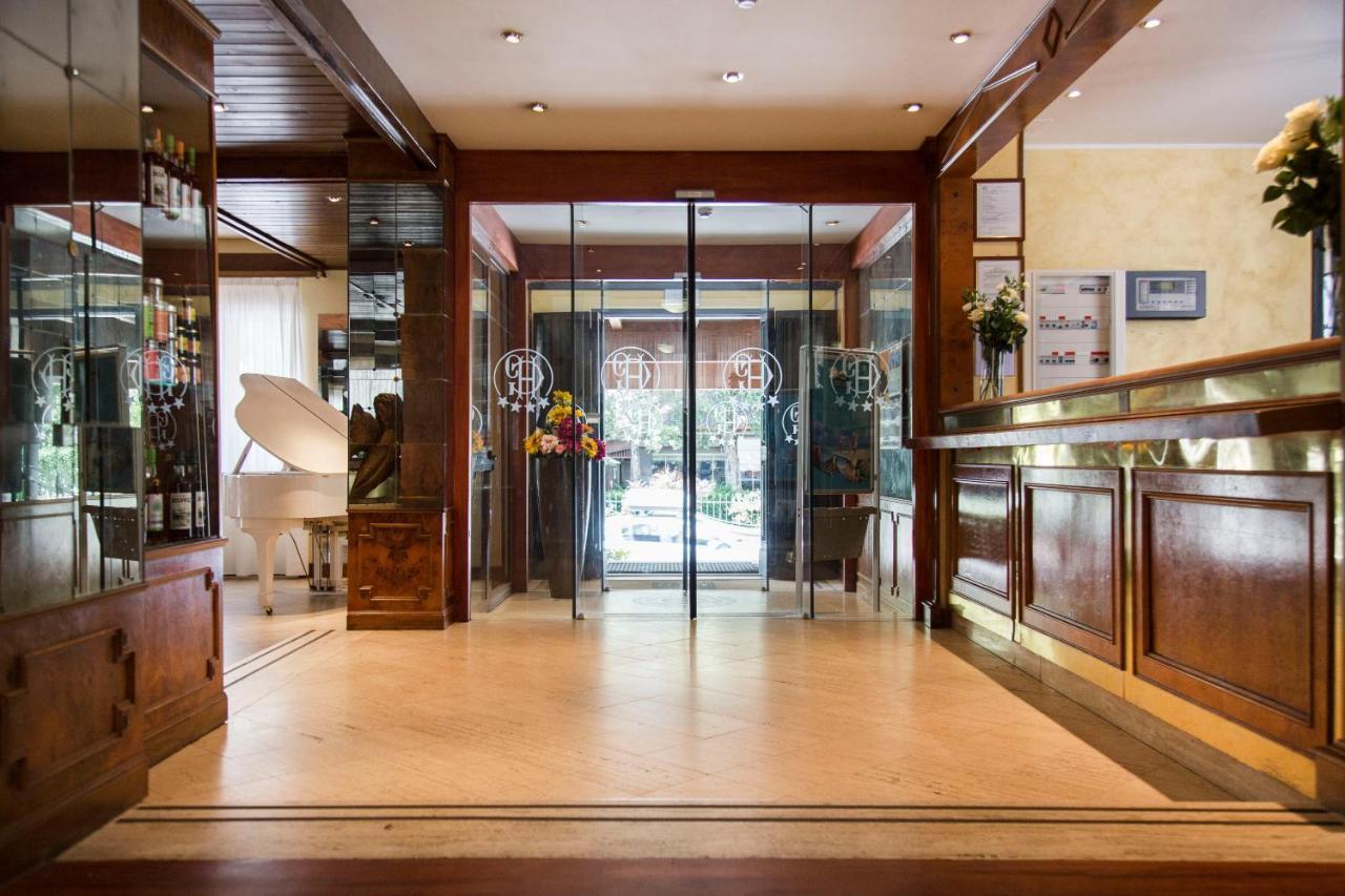 Grand Hotel Del Parco Пескассеролі Екстер'єр фото